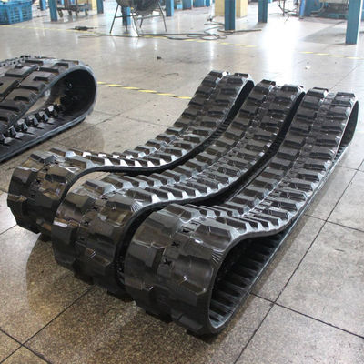 Black High Intensity Rubber Track 350X52.4X104 for Excavator Machine Undercarriage Parts