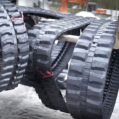 Regular Specifications Mini Excavator Rubber Track 250X72X52 for Bobcat T110 Customizable