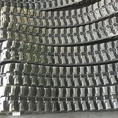 Komatsu PC07fr-1 PC15fr-1 Excavator Rubber Tracks 230X72X47 with 50000 Load Capacity
